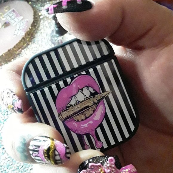 Iphone 10 case & matching ipod case - Picture 2 of 3